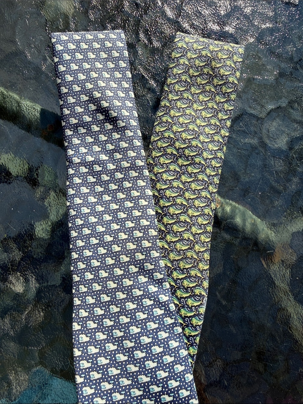 2 Mens Vineyard Vines Navy and Lime Patterned Silk Ties Set